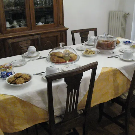 Il Cipresso Bed & Breakfast Treggiaia